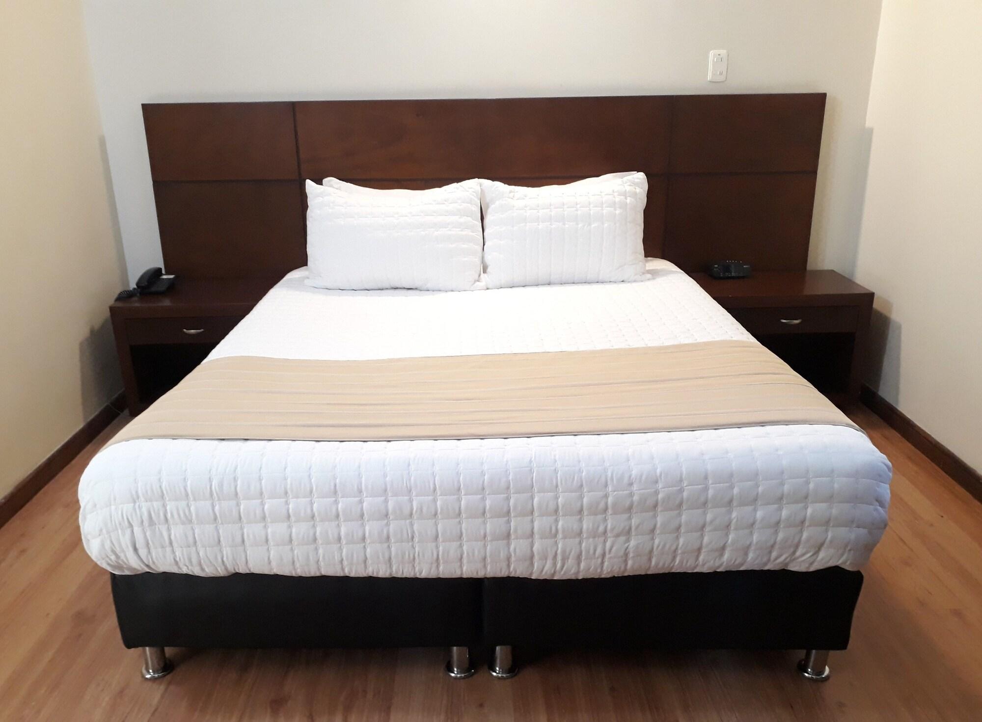 Hotel Poblado Campestre Medellín Kültér fotó