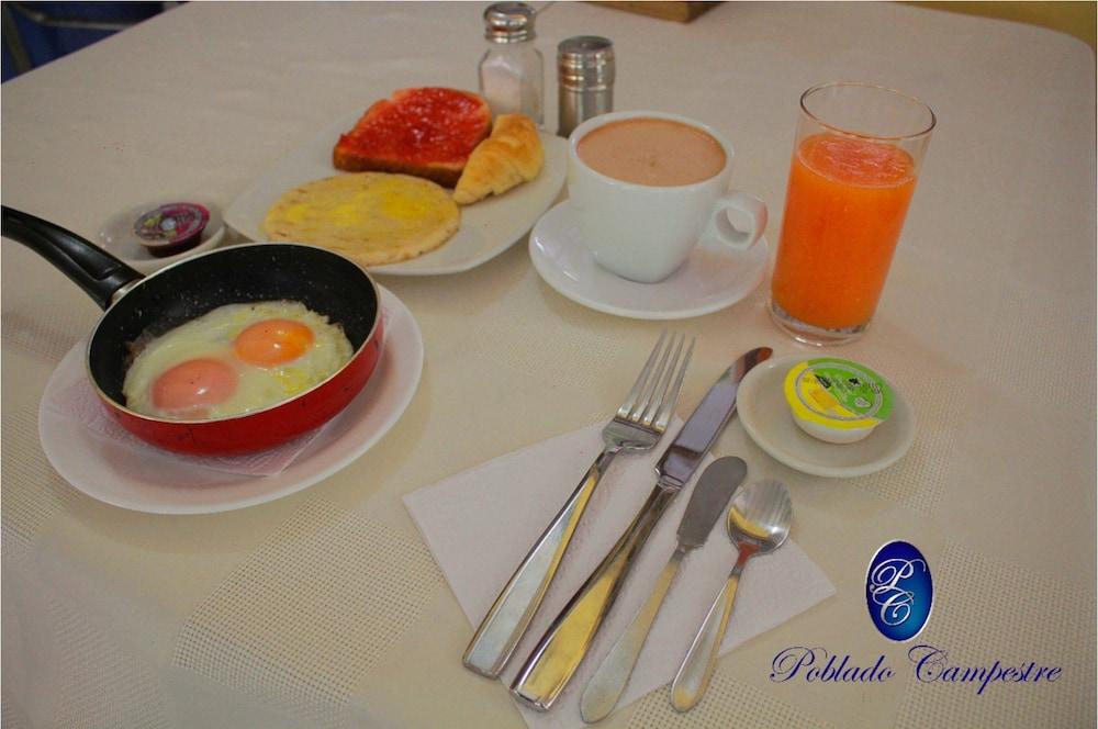 Hotel Poblado Campestre Medellín Kültér fotó
