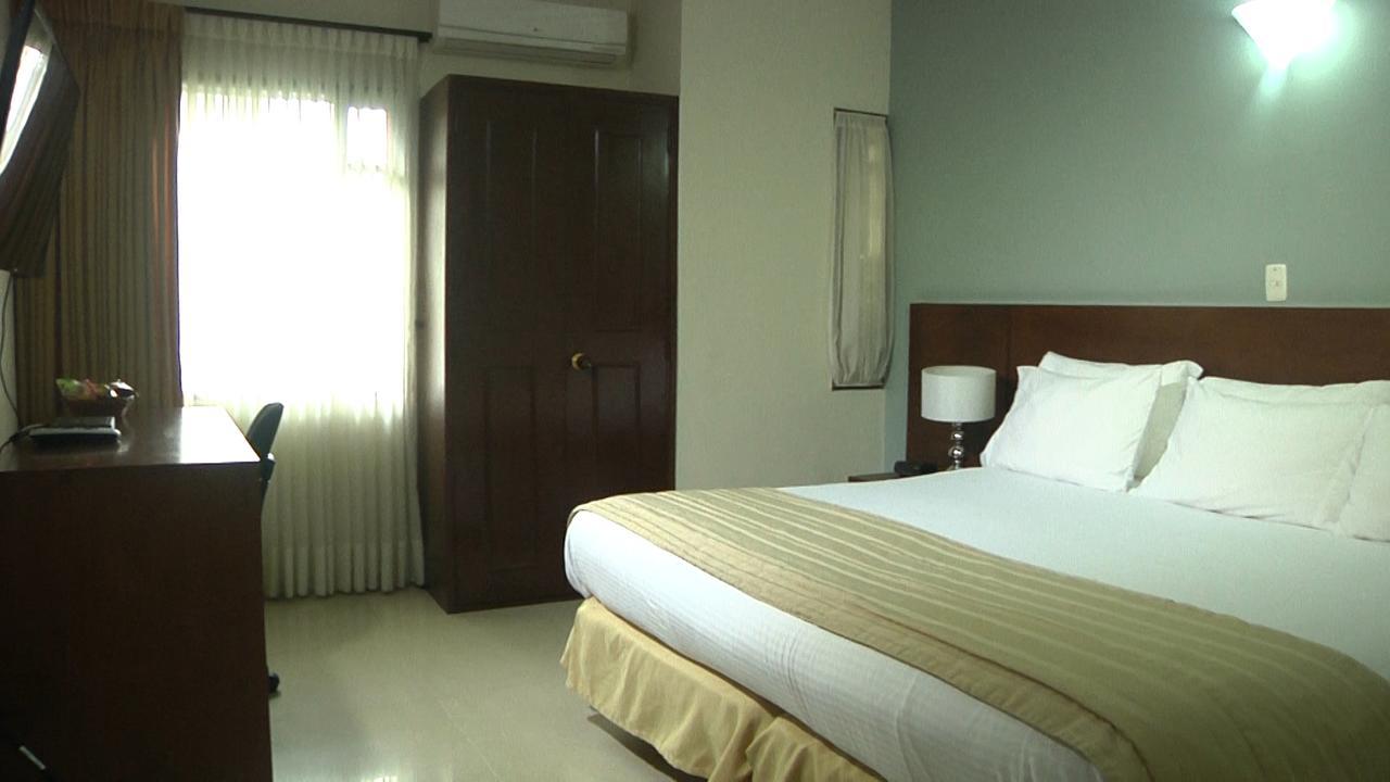 Hotel Poblado Campestre Medellín Kültér fotó