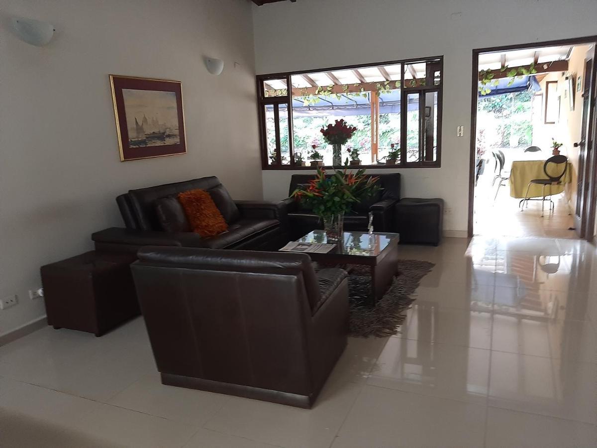 Hotel Poblado Campestre Medellín Kültér fotó